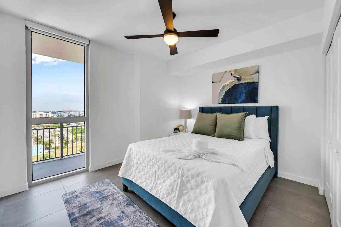 Amazing 3 Bed Unit In Dwntwn Miami With Free Parking 아파트 외부 사진