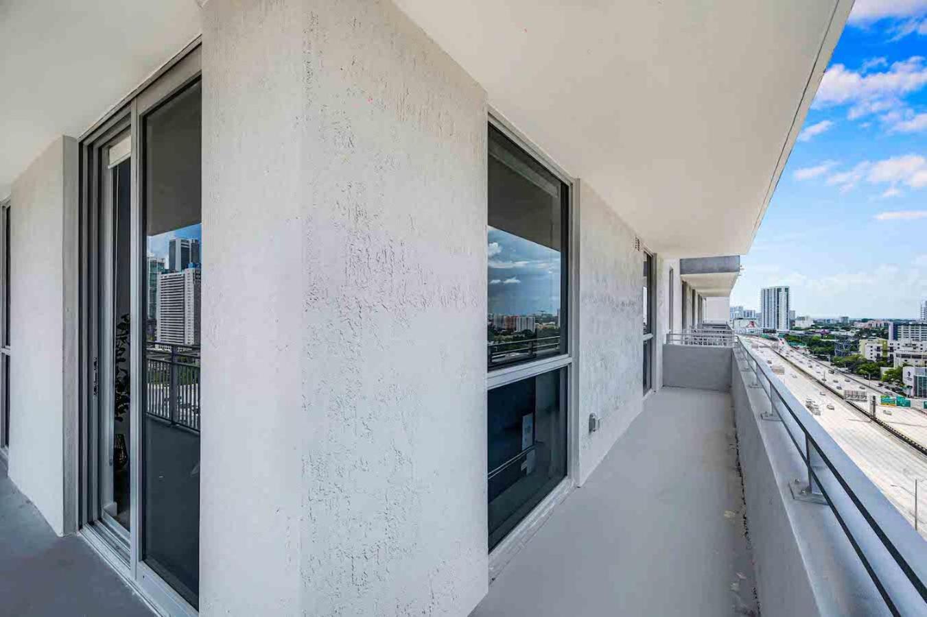 Amazing 3 Bed Unit In Dwntwn Miami With Free Parking 아파트 외부 사진