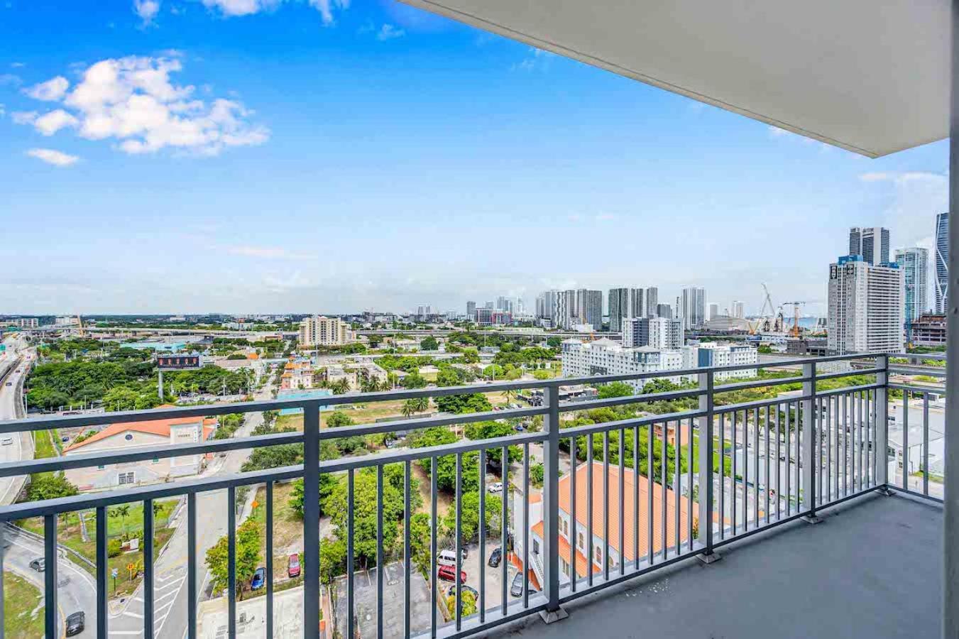 Amazing 3 Bed Unit In Dwntwn Miami With Free Parking 아파트 외부 사진
